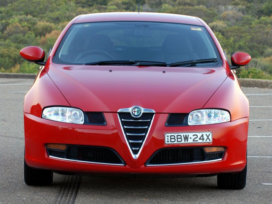  Alfa Romeo GT (937C) 2007 года  (AU) (фото 6 из 14)